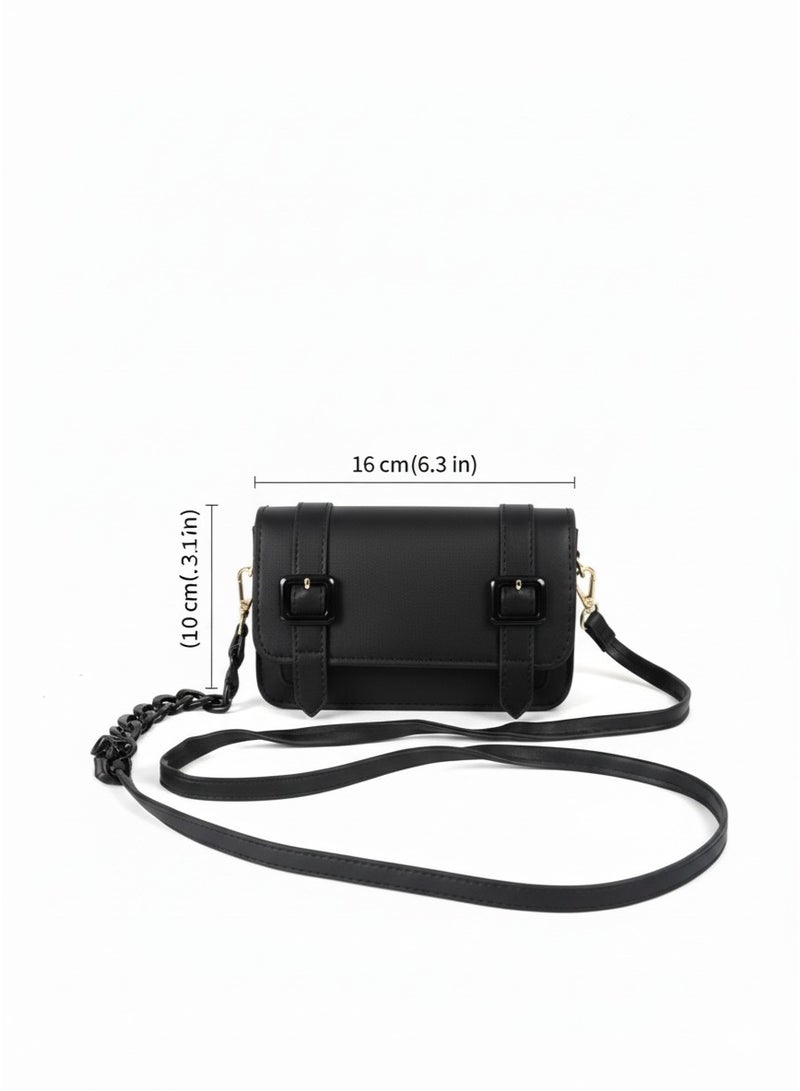Vbranda A stylish small shoulder bag featuring front buckle - Image 2